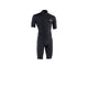 ION Element 2/2 Shorty SS Back Zip 2026 schwarzer Neoprenanzug mit Kurzarm und Rückenreißverschluss, Frontalansicht