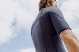ION Element 2/2 Shorty SS Front Zip 2026 Neoprenanzug in Grau, Rückansicht, Frontreißverschluss