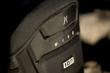 ION Muse Kite Trapez 2026 schwarzes Neopren-Trapez mit Größenmarkierung und ION-Logo, Detailaufnahme
