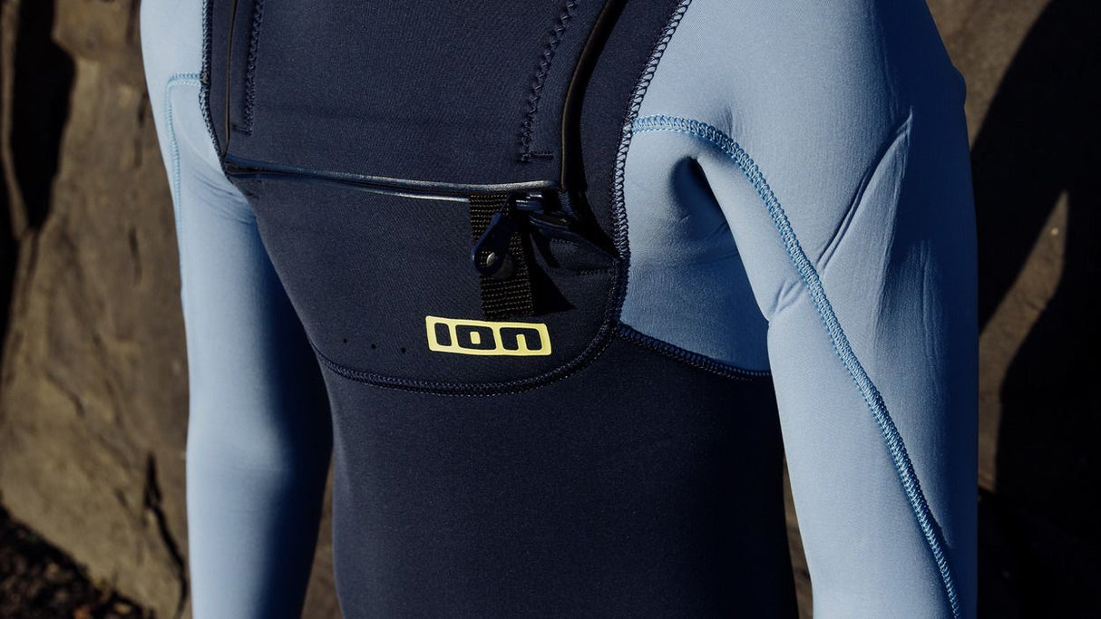 ION Capture 4/3 Front Zip junior Neoprenanzug in Blau mit Frontverschluss, Detailansicht Oberkörper