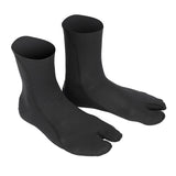 ION Plasma 0.5 Neoprensocken in Schwarz, 2er-Paar mit verstärkter Zehenpartie, Frontansicht