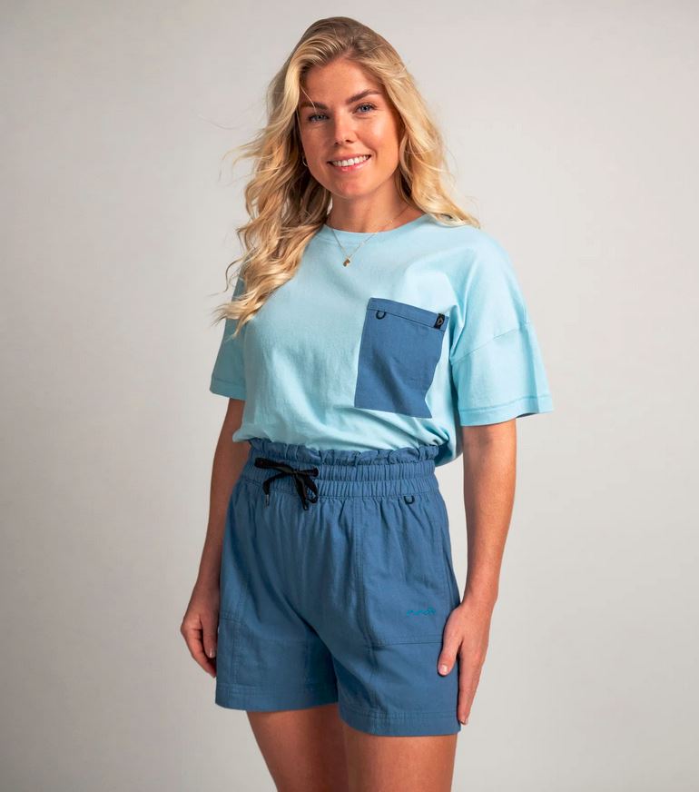 Shorts True women