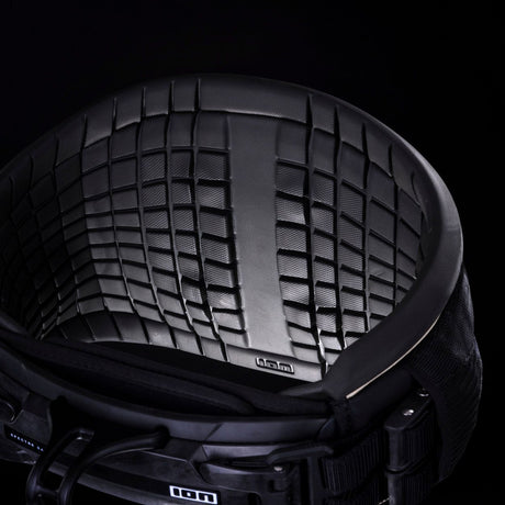 ION Collision Vest Element Side Zip 2026 schwarz Prallschutzweste mit Seitenreißverschluss Detailansicht Schutzpolster