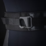 ION Collision Vest Element Side Zip 2026 dunkelblau mit Seitenverschluss und Gürteldetail, Detailaufnahme