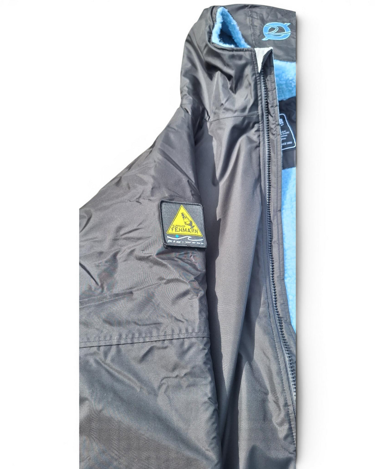 SurfshopFehmarn + Klitmøller Swimmer Coat