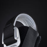 ION Collision Vest Element Side Zip 2026 schwarz-weiß mit Schaumstoffpolsterung, Detailansicht Schulterbereich