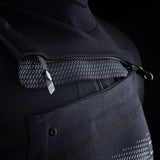ION Collision Vest Element Side Zip 2026 schwarz mit Seitlichem Reißverschluss, Detailansicht Schutzweste