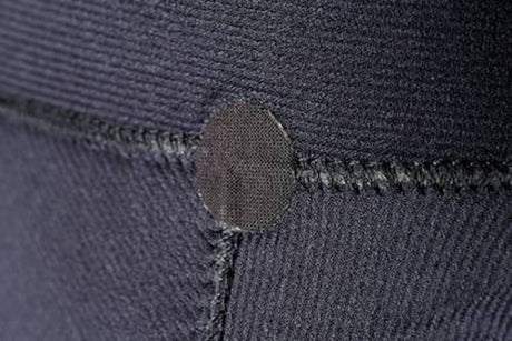 ION Collision Vest Element Side Zip 2026 Seitensicht, grauer Neoprenanzug mit Seitenverschluss und Mesh-Einsatz