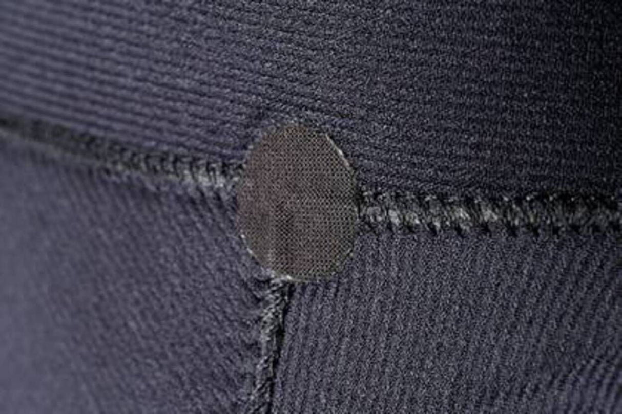 ION Collision Vest Element Side Zip 2026 Seitensicht, grauer Neoprenanzug mit Seitenverschluss und Mesh-Einsatz