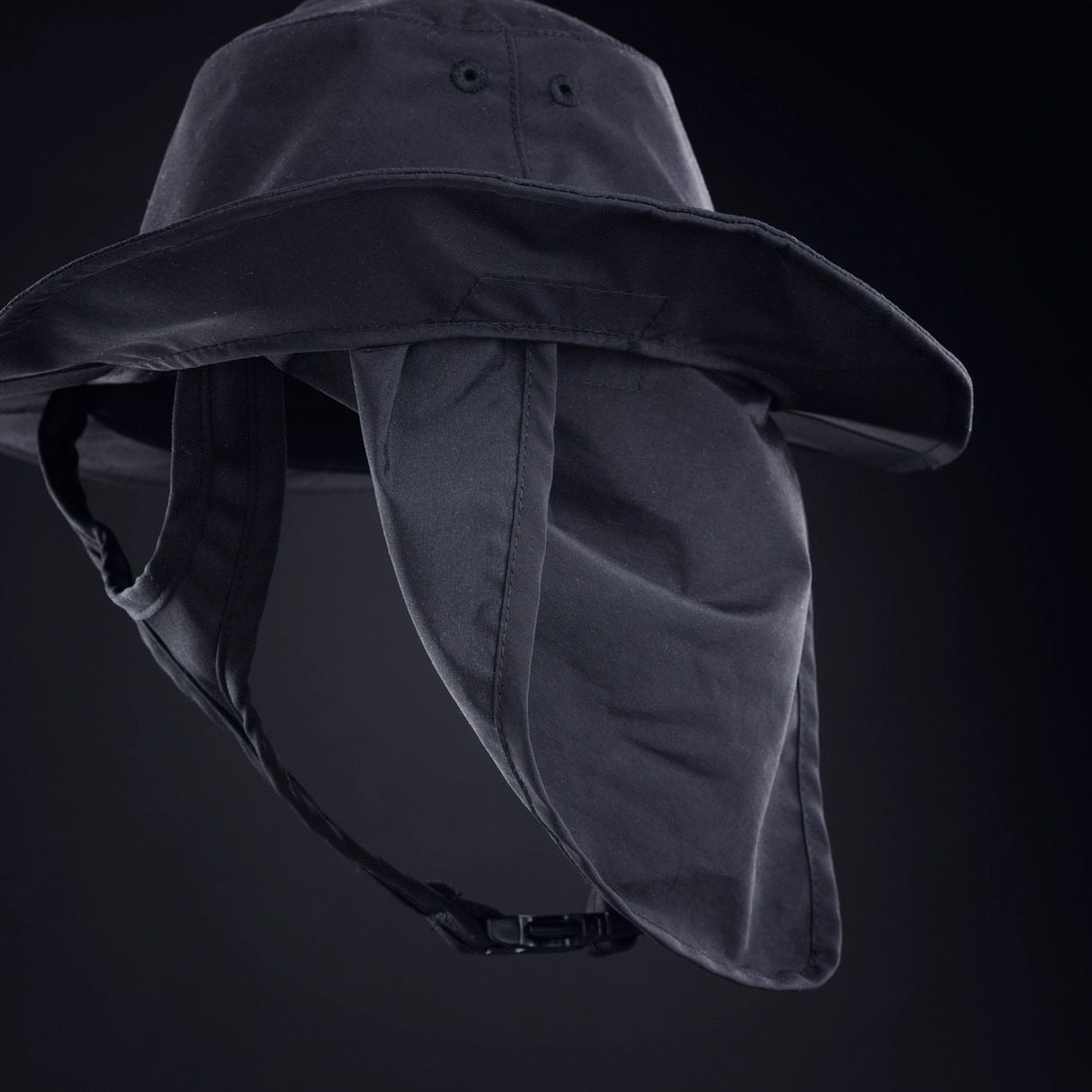 ION Collision Vest Element Side Zip 2026 in Schwarz, Frontalansicht mit Schutzpolsterung und Seitlichem Reißverschluss