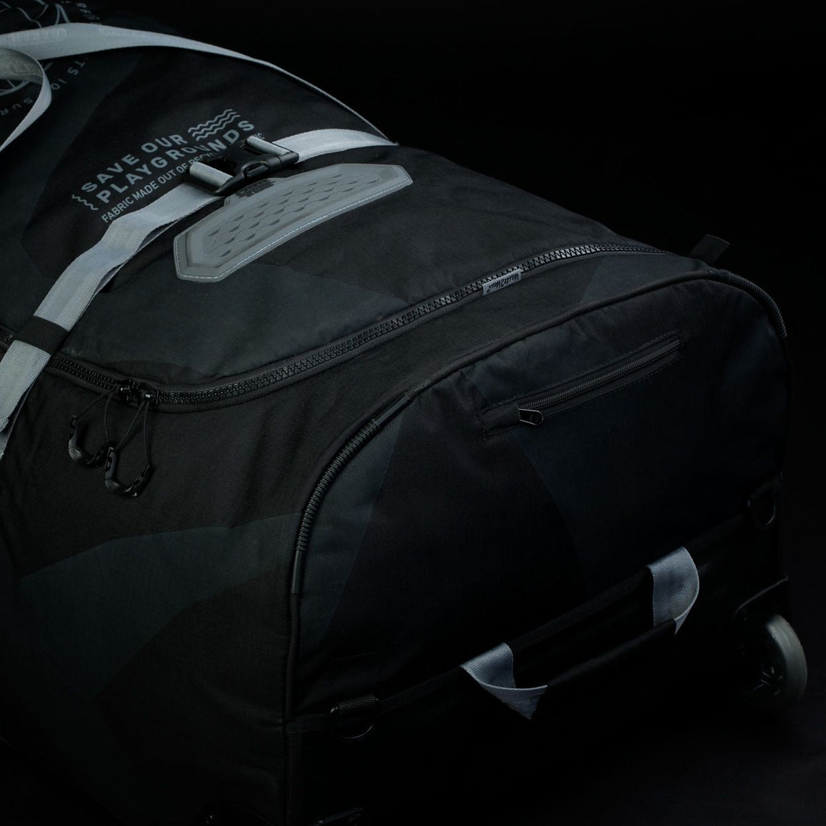 ION Collision Vest Element Side Zip 2026 schwarz mit grauem Schulterbereich, Seitreißverschluss, Detailansicht