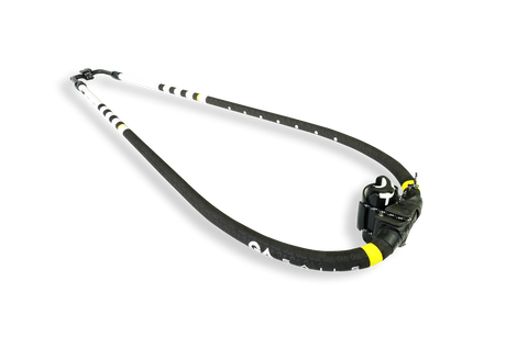 GA Booms 100% Carbon Wave 2026 Waveboardboom mit schwarzem Carbon-Schaft und gelben Akzenten