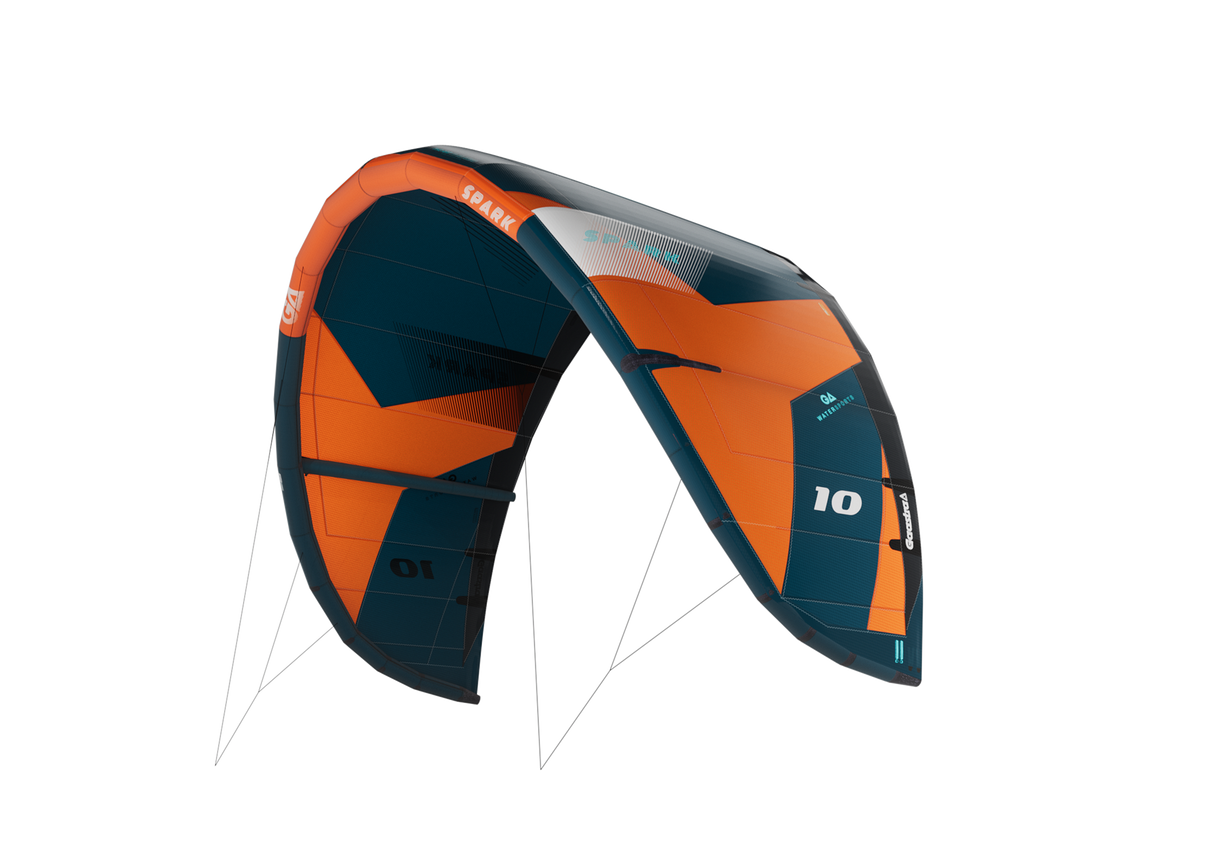 GA-Kites Spark 2026 Lenkdrachen orange-schwarz mit Streben und Leinen, Frontansicht