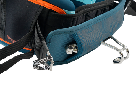 GA VOLT PRO Waist Harness LTD MTE 2026 in Blau-Orange mit Metallschnallen und Sicherheitsmerkmalen, Detailansicht