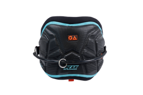 GA PEAK Waist Harness 2026, schwarzes Neopren mit blauem Rand, Frontalansicht, Trapezgurt für Kitesport
