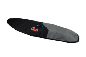GA Windsurf Light Board Bag 2026, schwarz-grau, Transporttasche mit rotem GA-Logo, Seitenperspektive