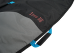 GA Windsurf Light Board Bag 2026, schwarz-grau mit blauen Griffen, Detailansicht der Tasche mit Logo