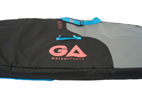 GA 2026 Wing Board Bag Sidewall, schwarze Schutztasche mit grauem und blauem Design, gepolstert, Seitenperspektive