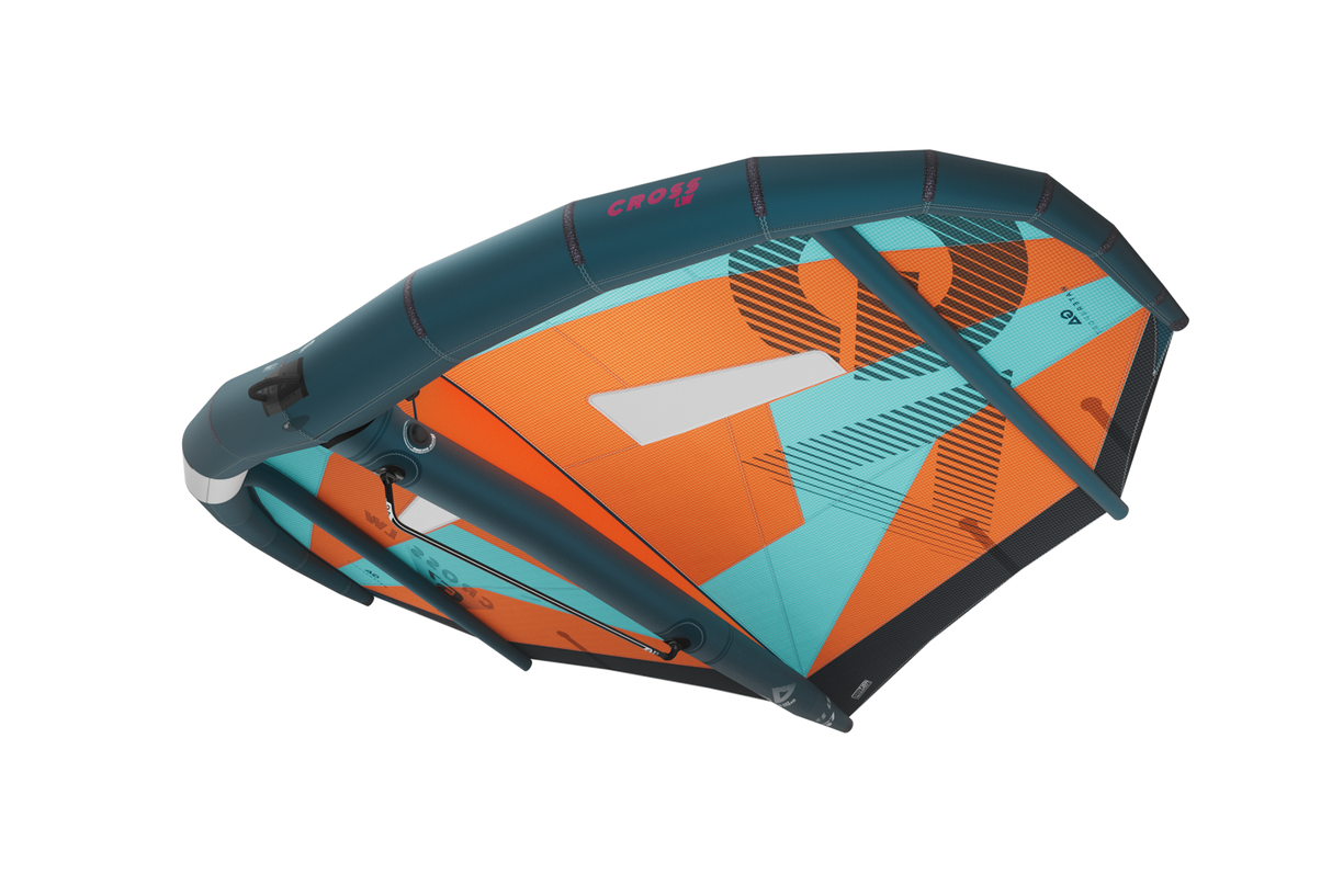 GA-Wing 2026 CROSS LW Kite, orange-blau Farbdesign, Draufsicht auf das aufgeblasene Kitesegel mit strukturiertem Material