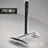 Patrik AEON Windsurf Set mit schwarzem Mast, weißem Boom und zwei schwarzen Segeln, Frontalansicht