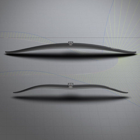 Patrik AEON Frontwings, schwarze Tragflügel mit aerodynamischem Design, Draufsicht auf zwei Flügel nebeneinander
