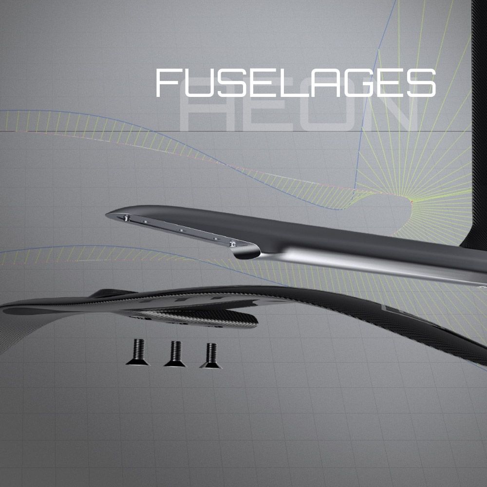 Patrik AEON Fuselages schwarze Kunststoff-Rohre mit Befestigungselementen, technische Produktansicht