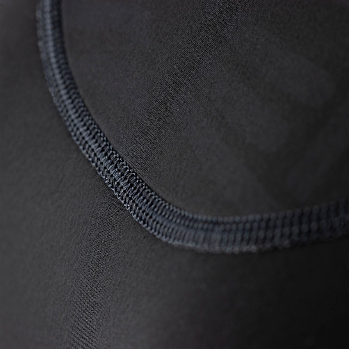 ION Collision Vest Core Front Zip 2026 schwarz mit Reißverschluss Detail Nahaufnahme