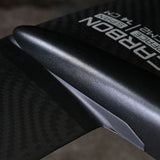 Patrik Foil Set HF Wave Style schwarzes Hydrofoil mit silbernem Text, Detailansicht des aerodynamischen Profils
