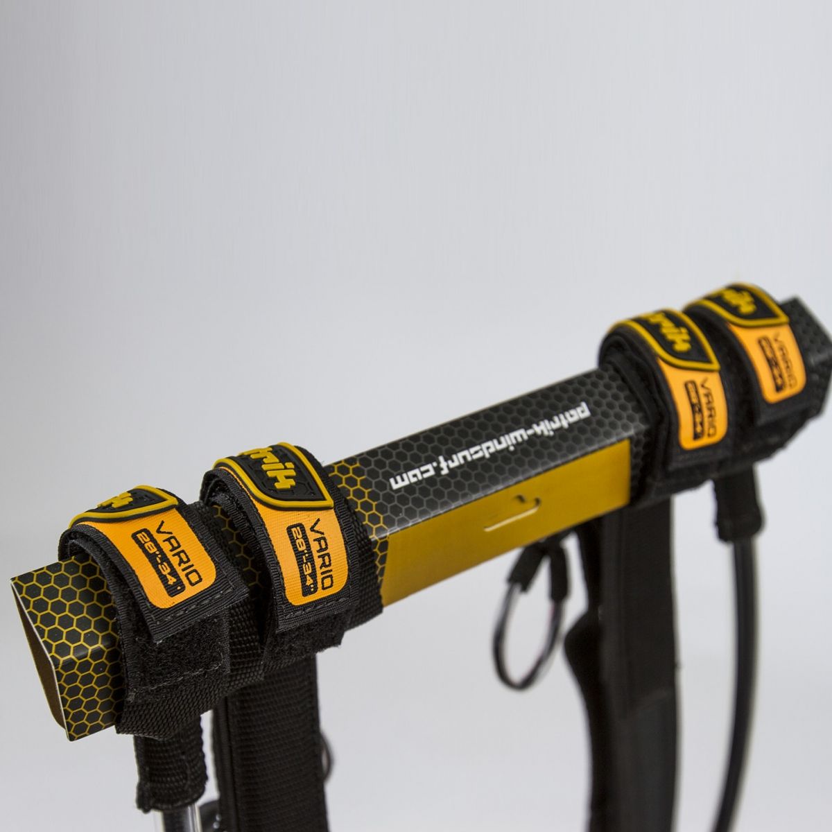 Patrik Harness Line Vario Kiteboarding-Trapez schwarz-gelb mit Polsterung, Detailansicht der Befestigungspunkte