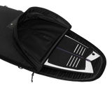 Mystic Helium Inflatable Day Cover 2027, schwarze Schutzhülle aus Nylon mit geöffnetem Reißverschluss, zeigt Innenfutter und Verstaumöglichkeiten