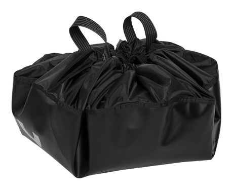 Mystic Wetsuit Bag 2027 schwarze Tasche aus Kunststoff mit Tragegriffen, Frontalansicht