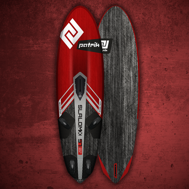 Patrik Slalom-X Windsurfboard rot mit grauer Unterseite, Draufsicht auf rotem Hintergrund